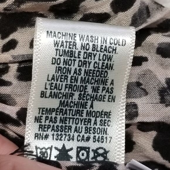 Cloth & Stone Small Top Sheer Leopard Long Sleeve Shirt Smocked Waist & Wrist - Picture 8 of 10